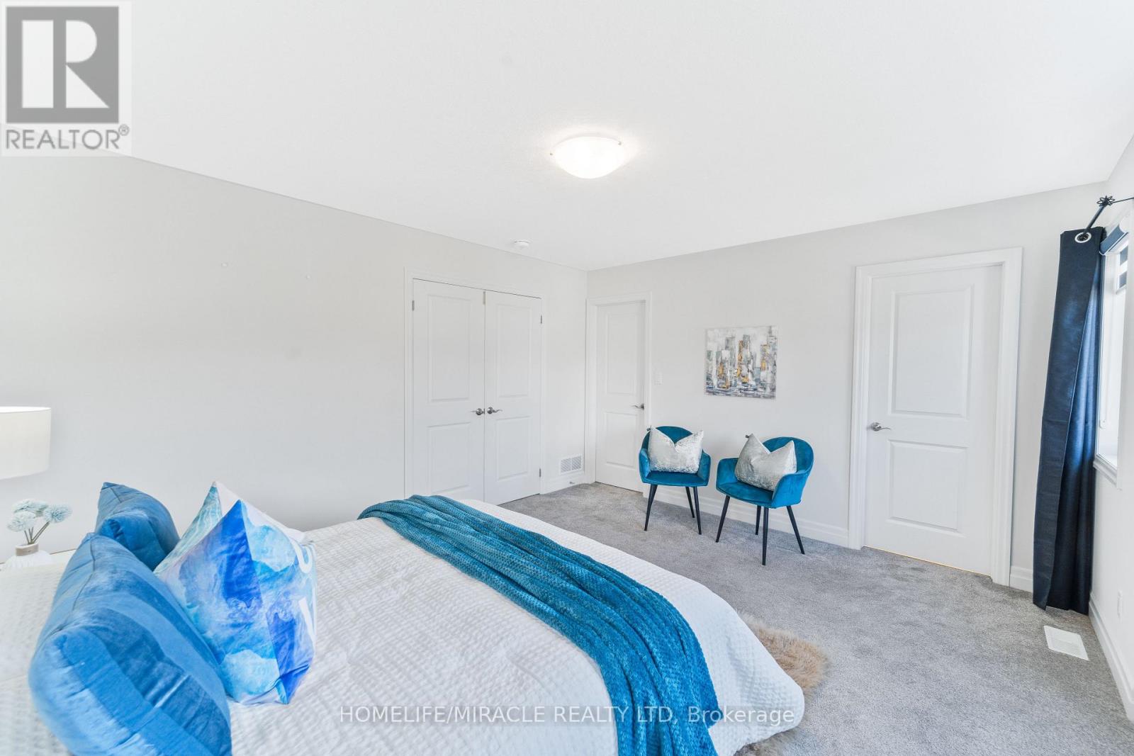 53 Robertson Drive Property Photo 25