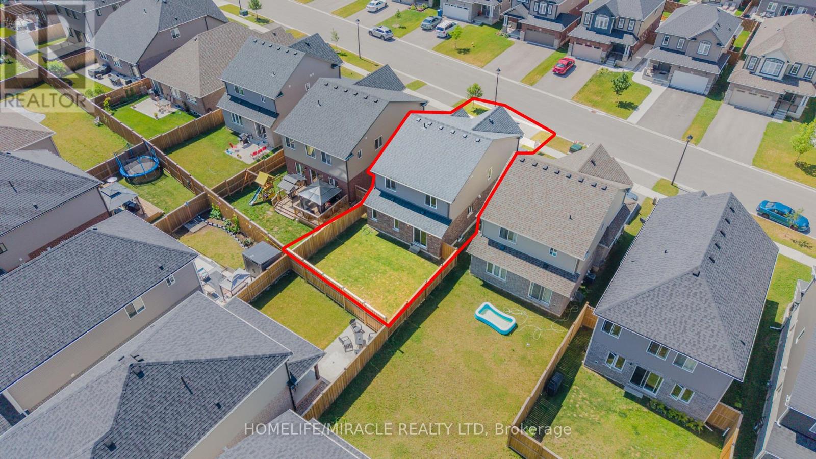53 Robertson Drive Property Photo 40