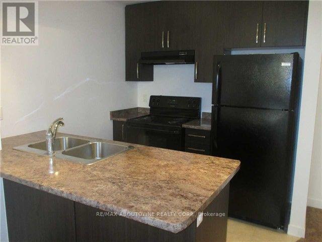 #503 - 90 Charlton Avenue W Property Photo 10