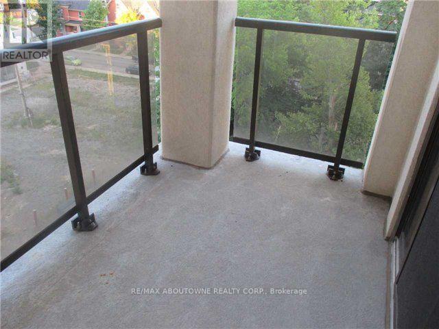 #503 - 90 Charlton Avenue W Property Photo 14