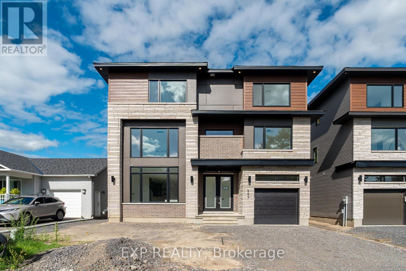 489 DUVERNAY DRIVE Property Photo 1
