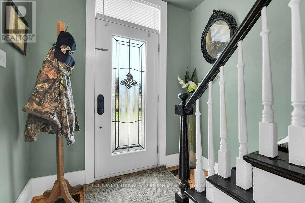 29 Ontario Street Property Photo 6