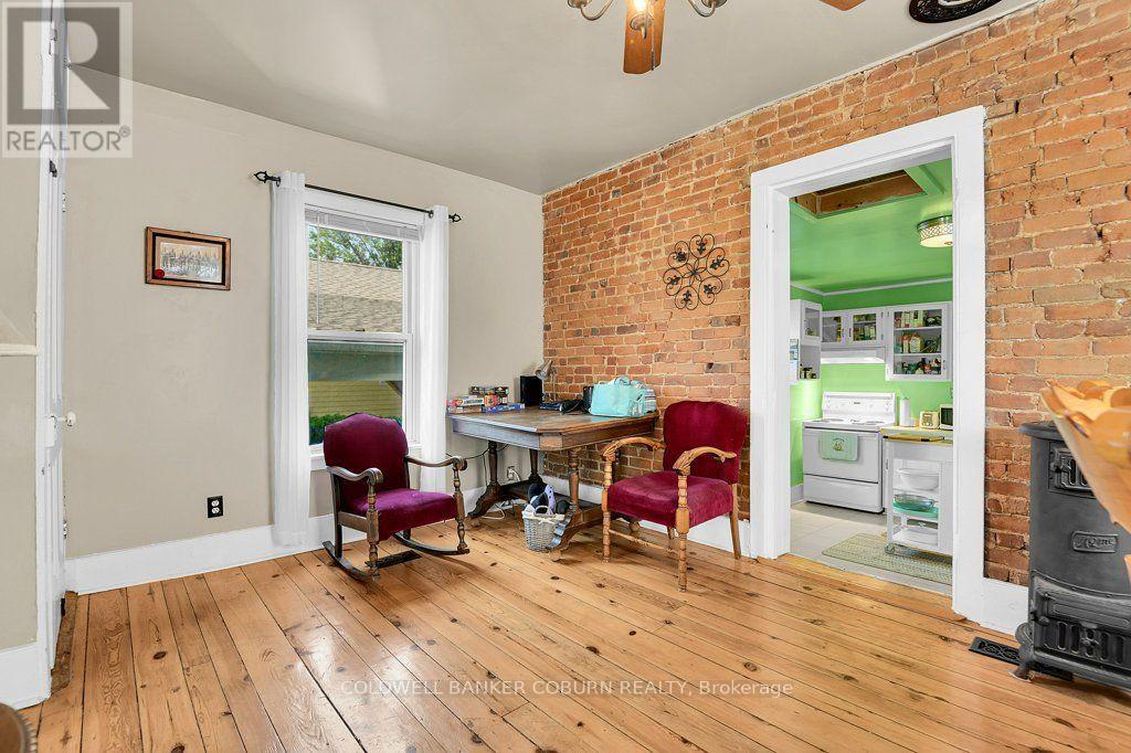29 Ontario Street Property Photo 11