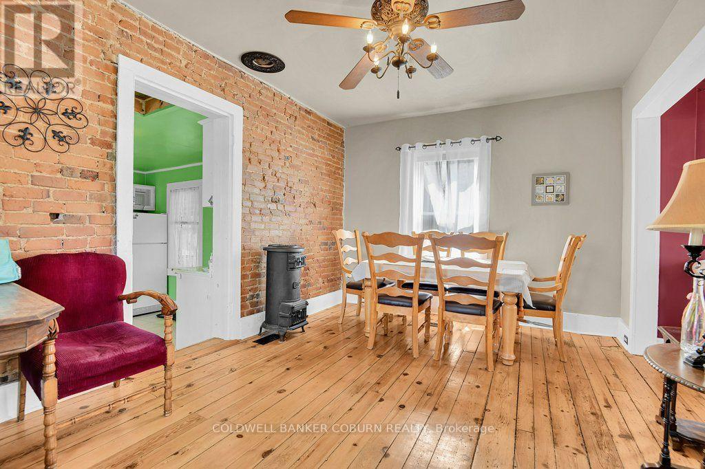 29 Ontario Street Property Photo 13