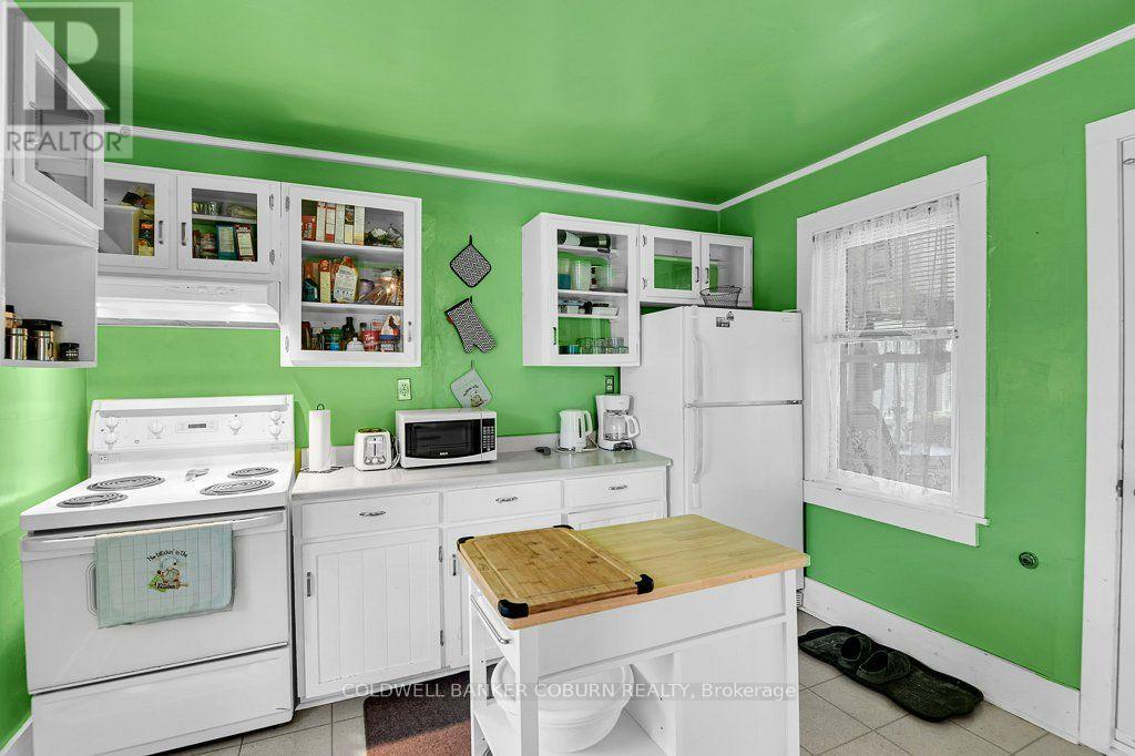 29 Ontario Street Property Photo 14