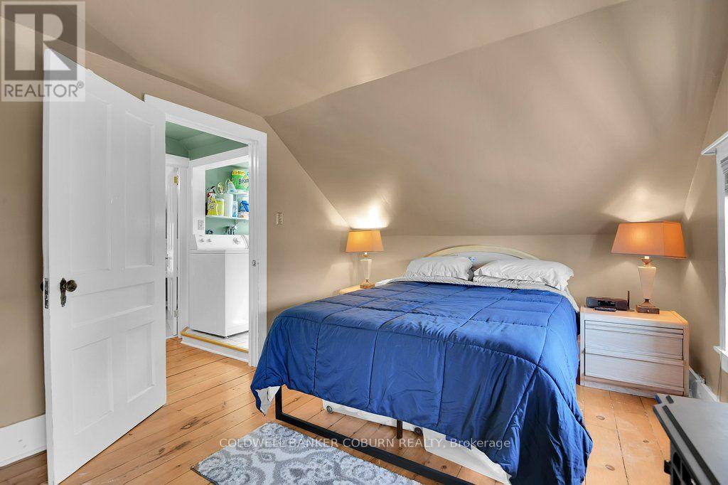 29 Ontario Street Property Photo 22