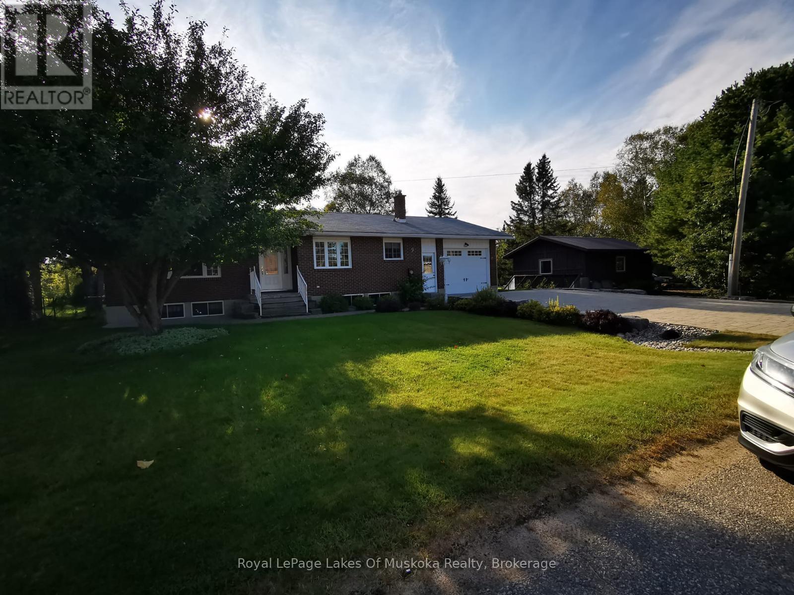 9 FITZ AVENUE Property Photo 1