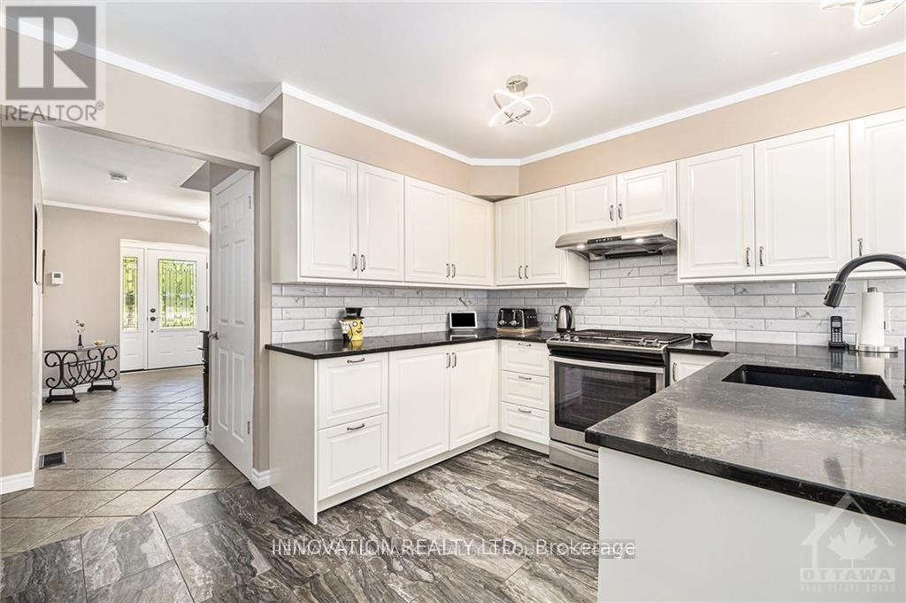 7 Grierson Lane Property Photo 7