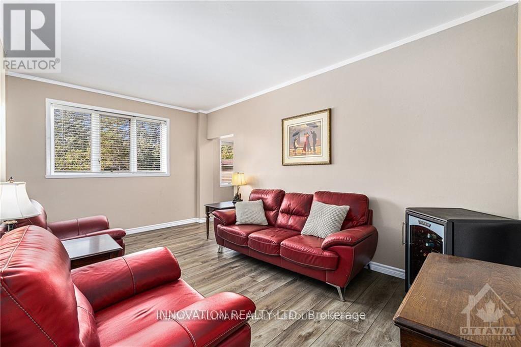 7 Grierson Lane Property Photo 12