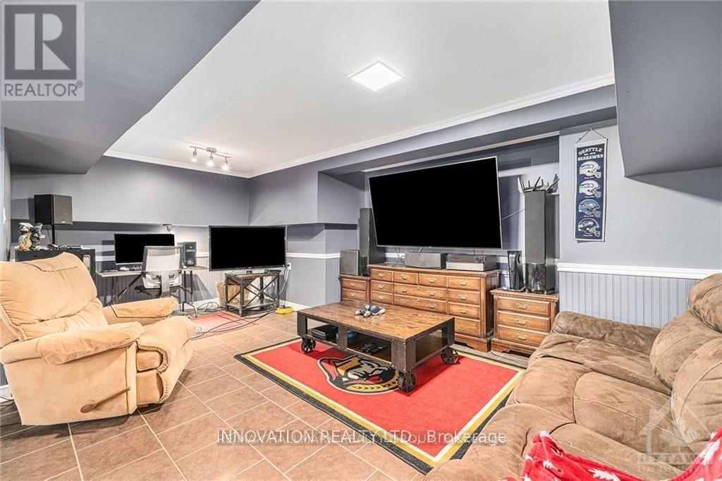 7 Grierson Lane Property Photo 25