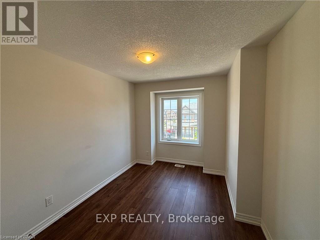 60 Reistwood Drive Property Photo 16