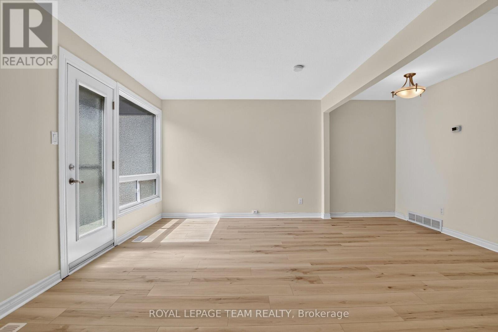 120 Mcclintock Way Property Photo 15