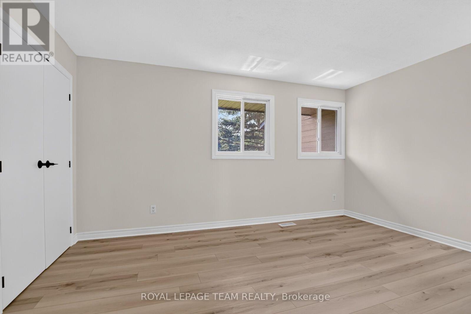 120 Mcclintock Way Property Photo 27