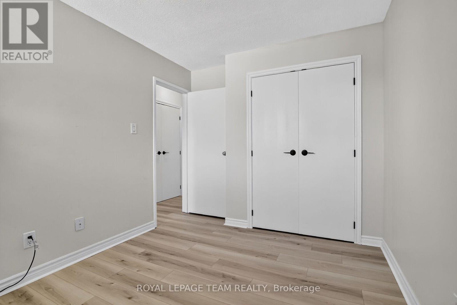 120 Mcclintock Way Property Photo 39