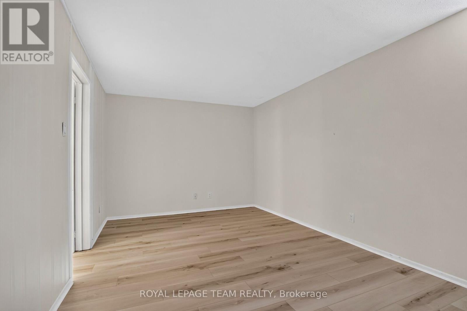 120 Mcclintock Way Property Photo 41