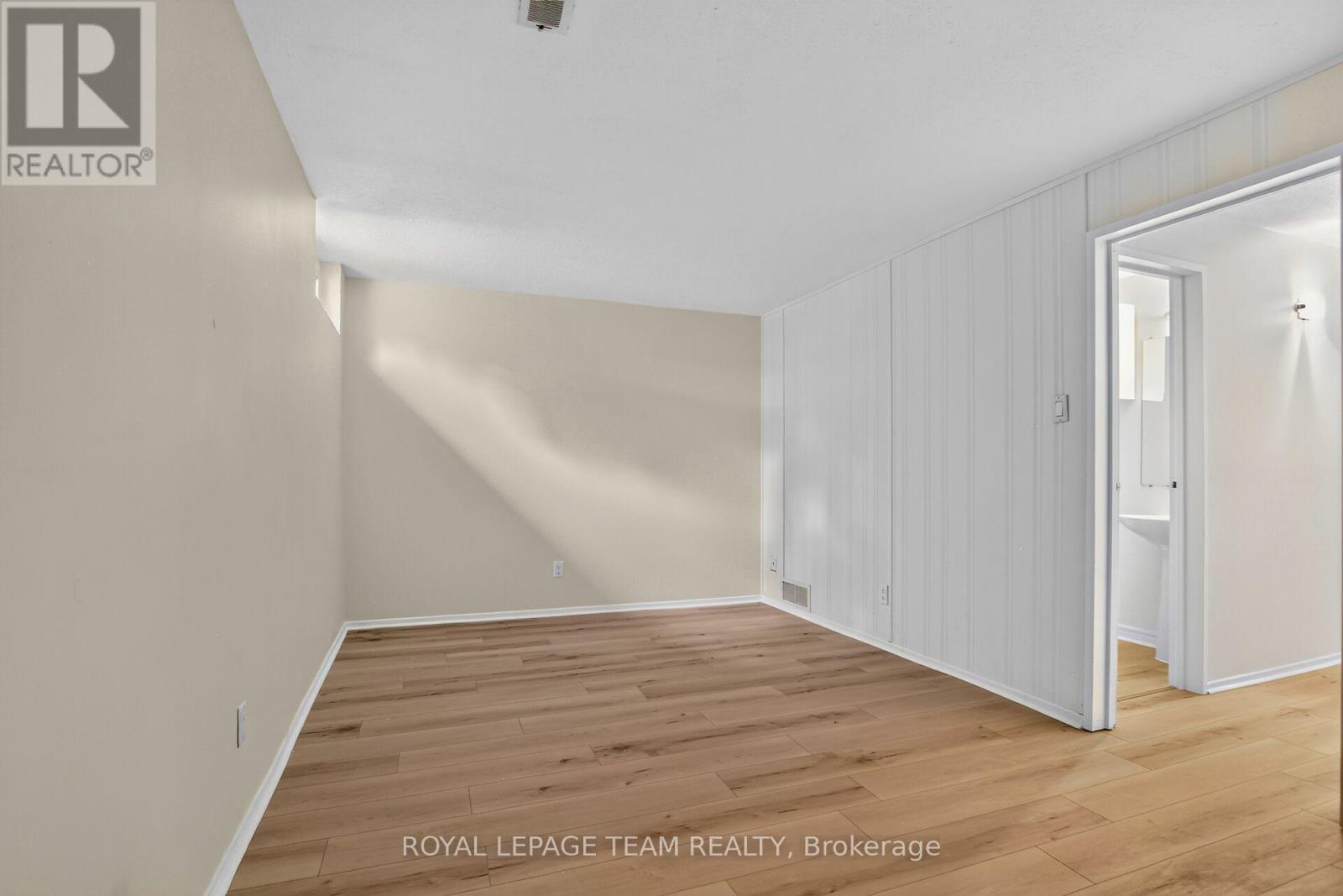 120 Mcclintock Way Property Photo 42