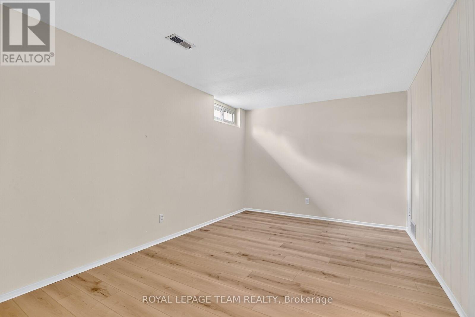 120 Mcclintock Way Property Photo 43