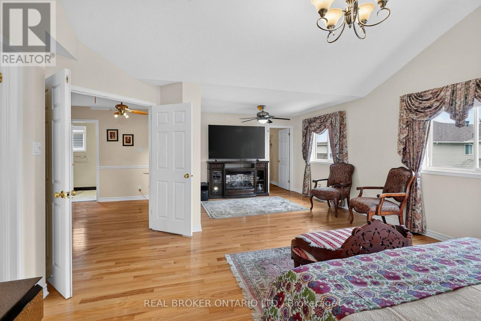 157 Fairlop Way Property Photo 29