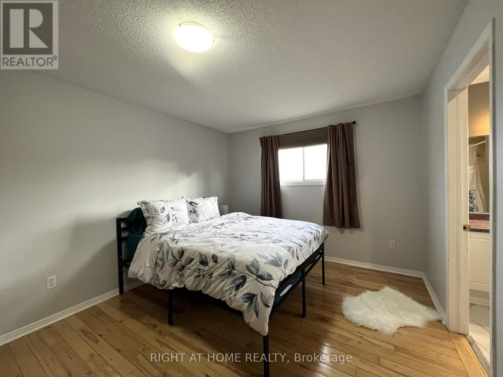 590 Arbour Crescent Property Photo 19