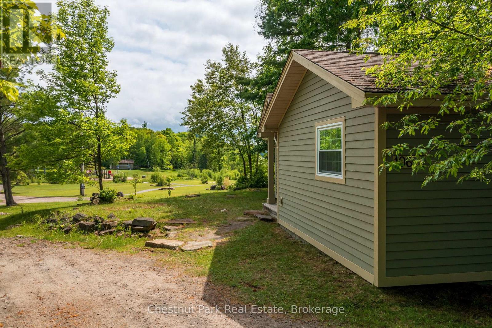 106-7 - 1052 Rat Bay Road Property Photo 2
