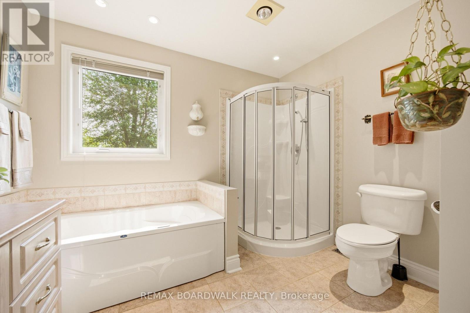 398 Mccann Road Property Photo 23