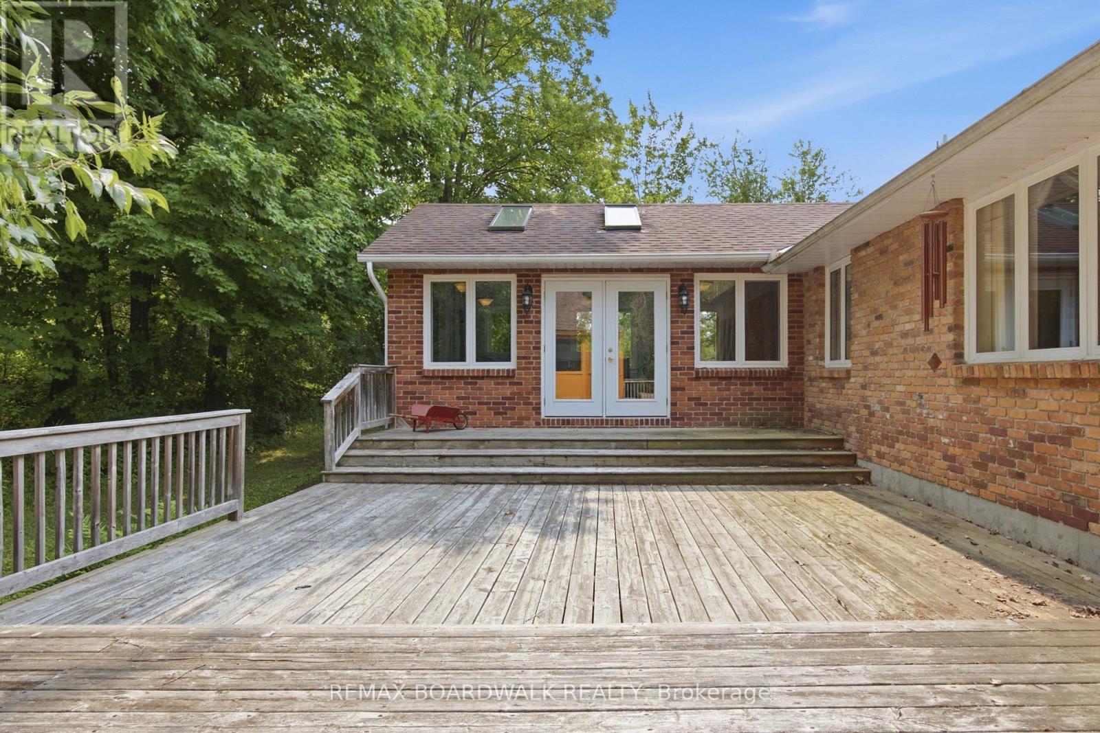 398 Mccann Road Property Photo 31