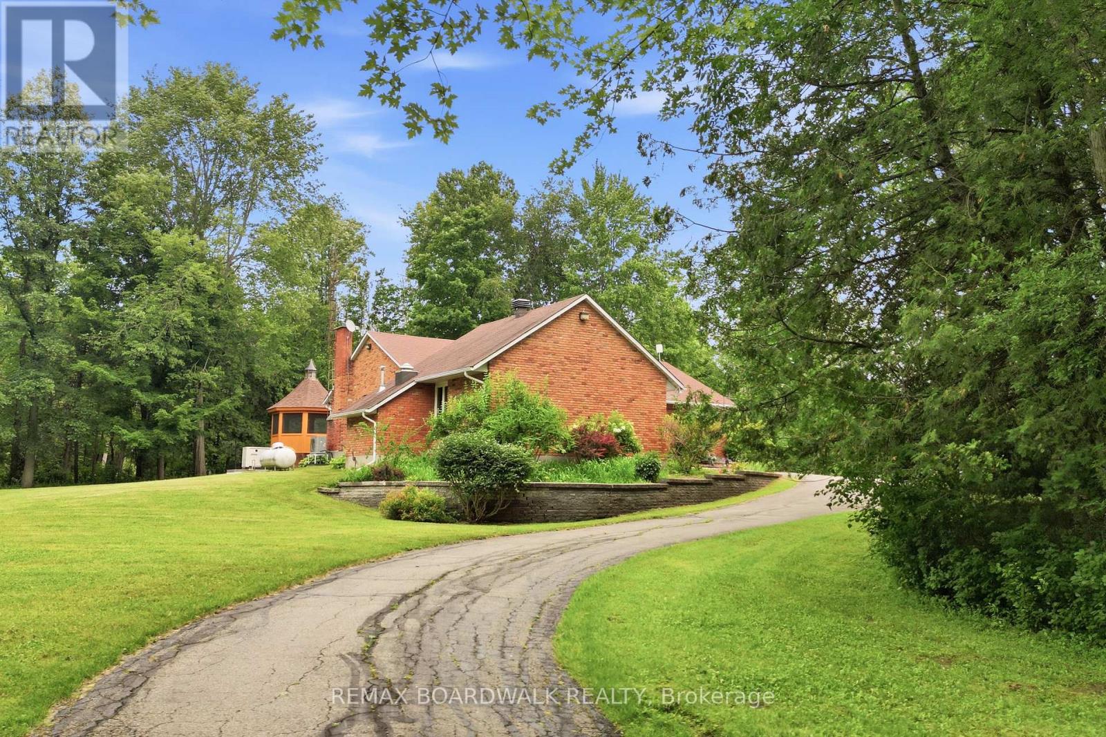 398 Mccann Road Property Photo 36