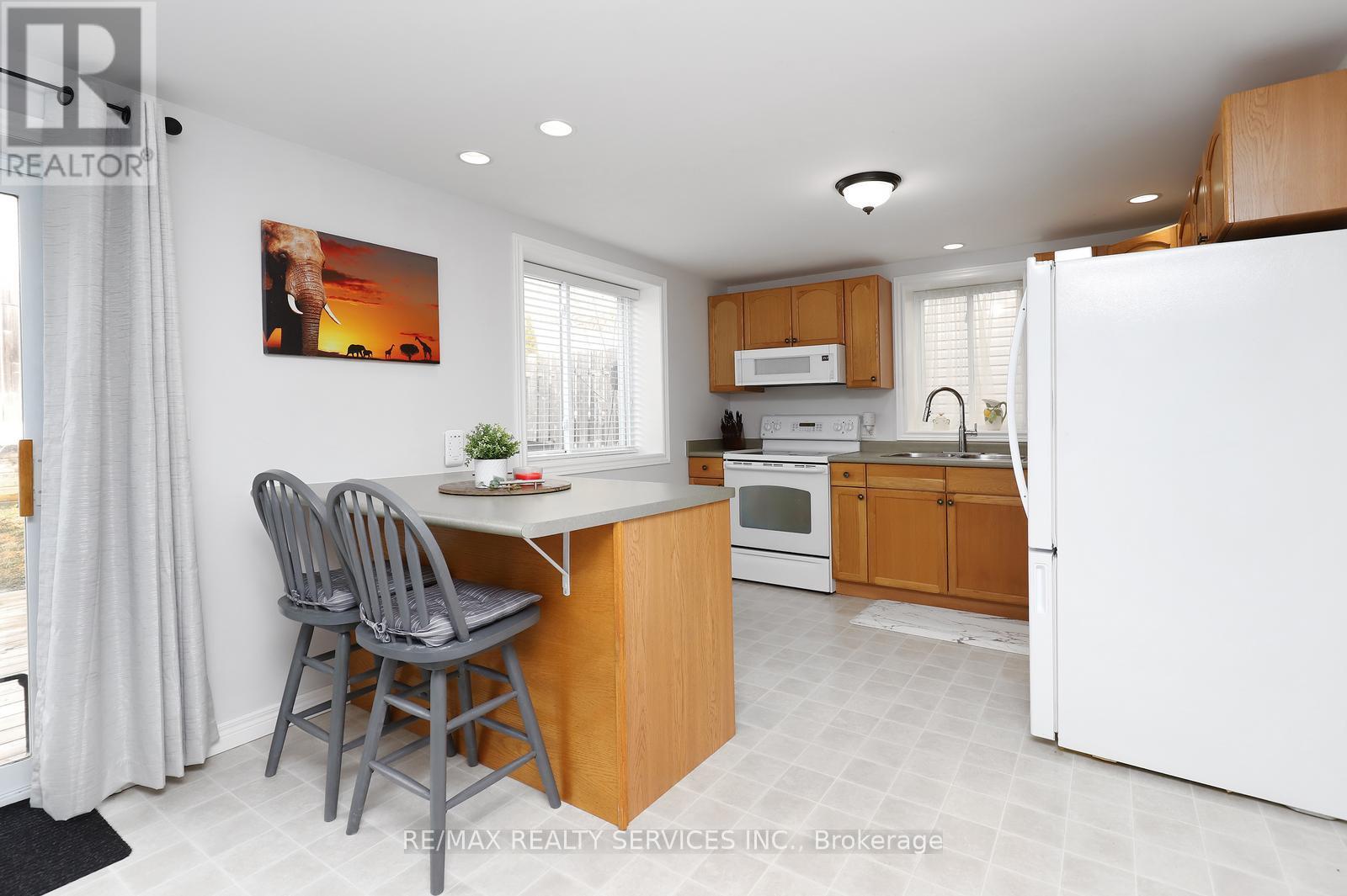 52 Crozier Street Property Photo 10