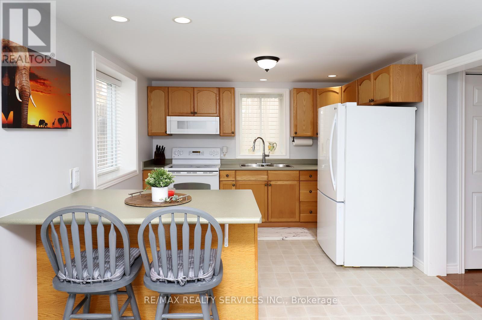 52 Crozier Street Property Photo 11