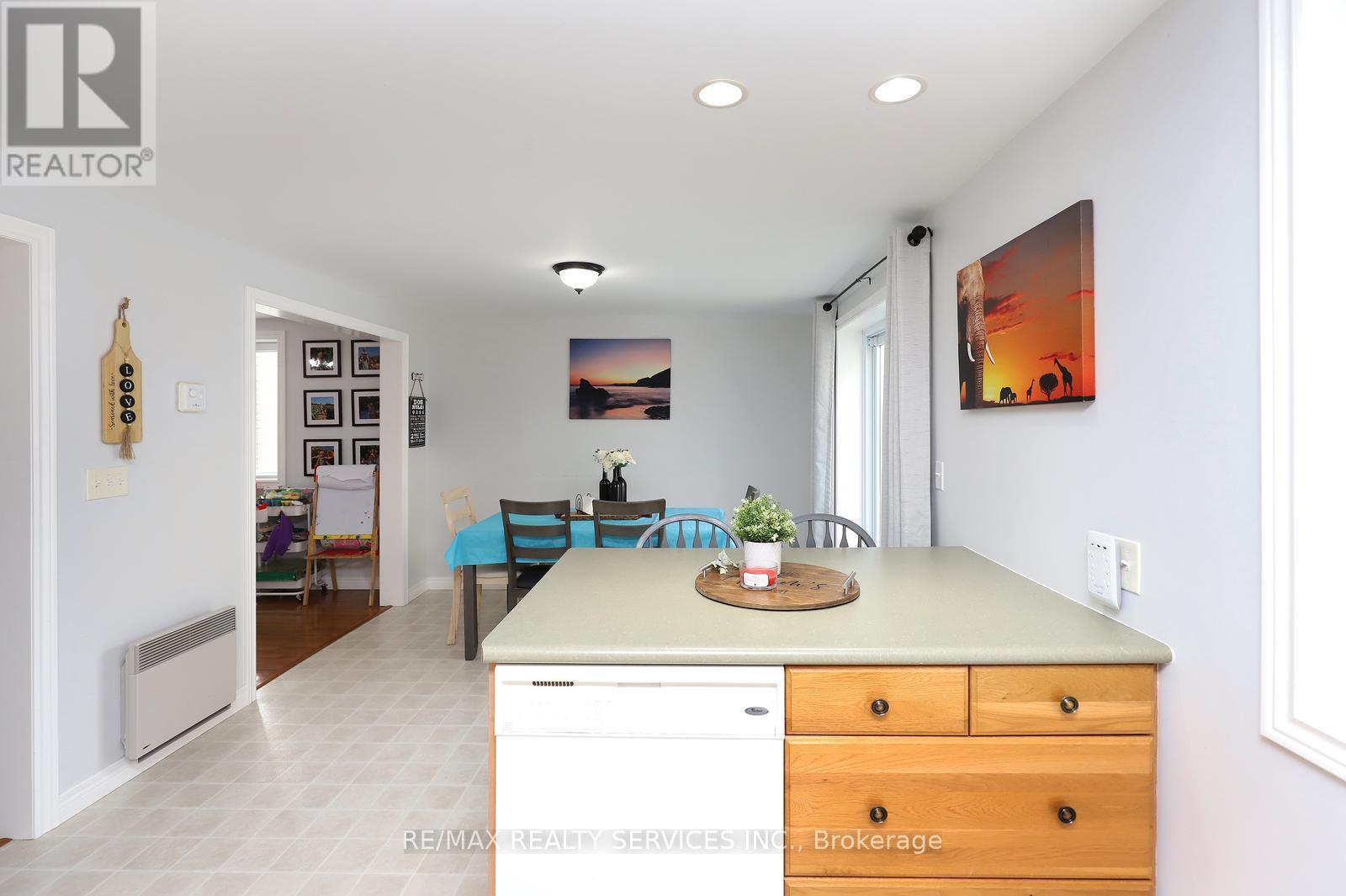 52 Crozier Street Property Photo 13