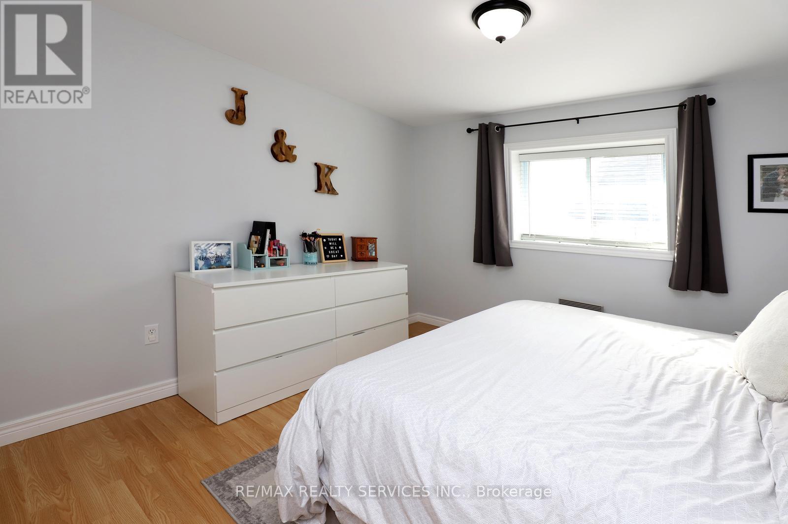 52 Crozier Street Property Photo 18