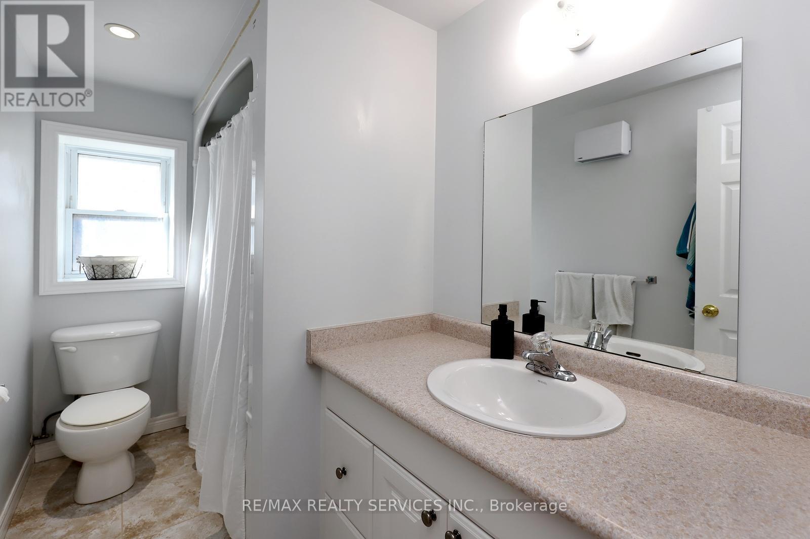 52 Crozier Street Property Photo 20