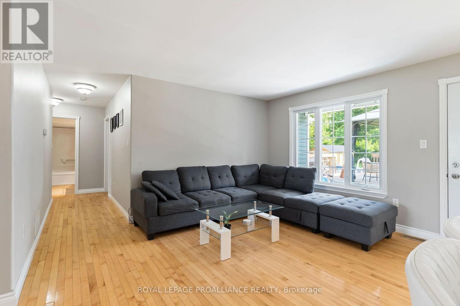 7 Albert Street Property Photo 5