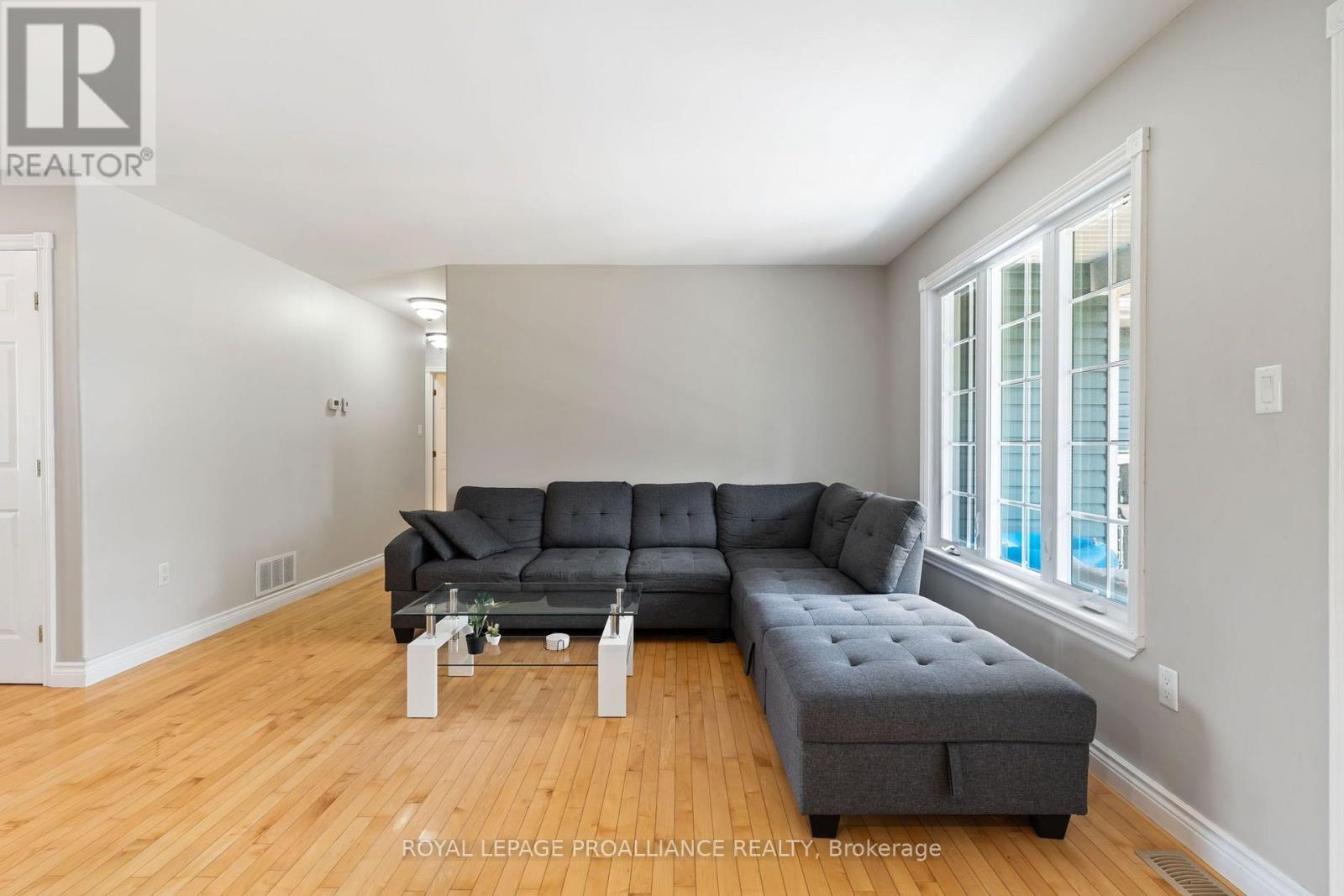 7 Albert Street Property Photo 8