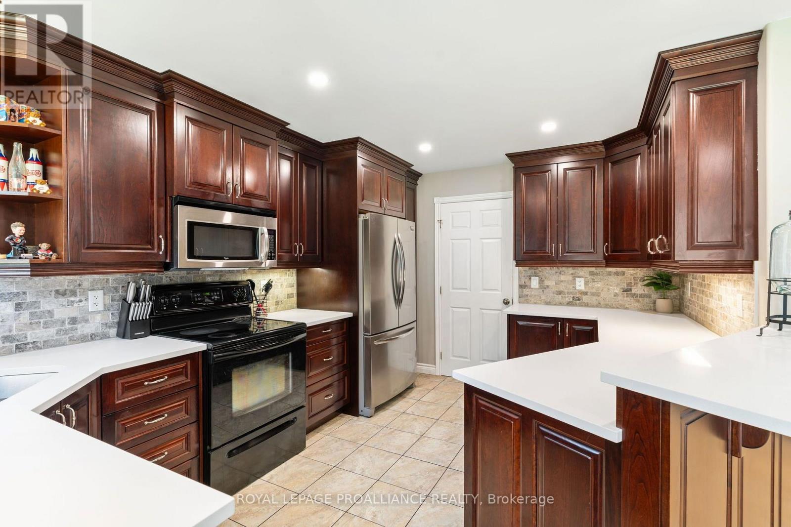 7 Albert Street Property Photo 11