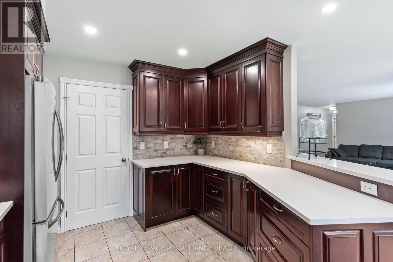 7 Albert Street Property Photo 13