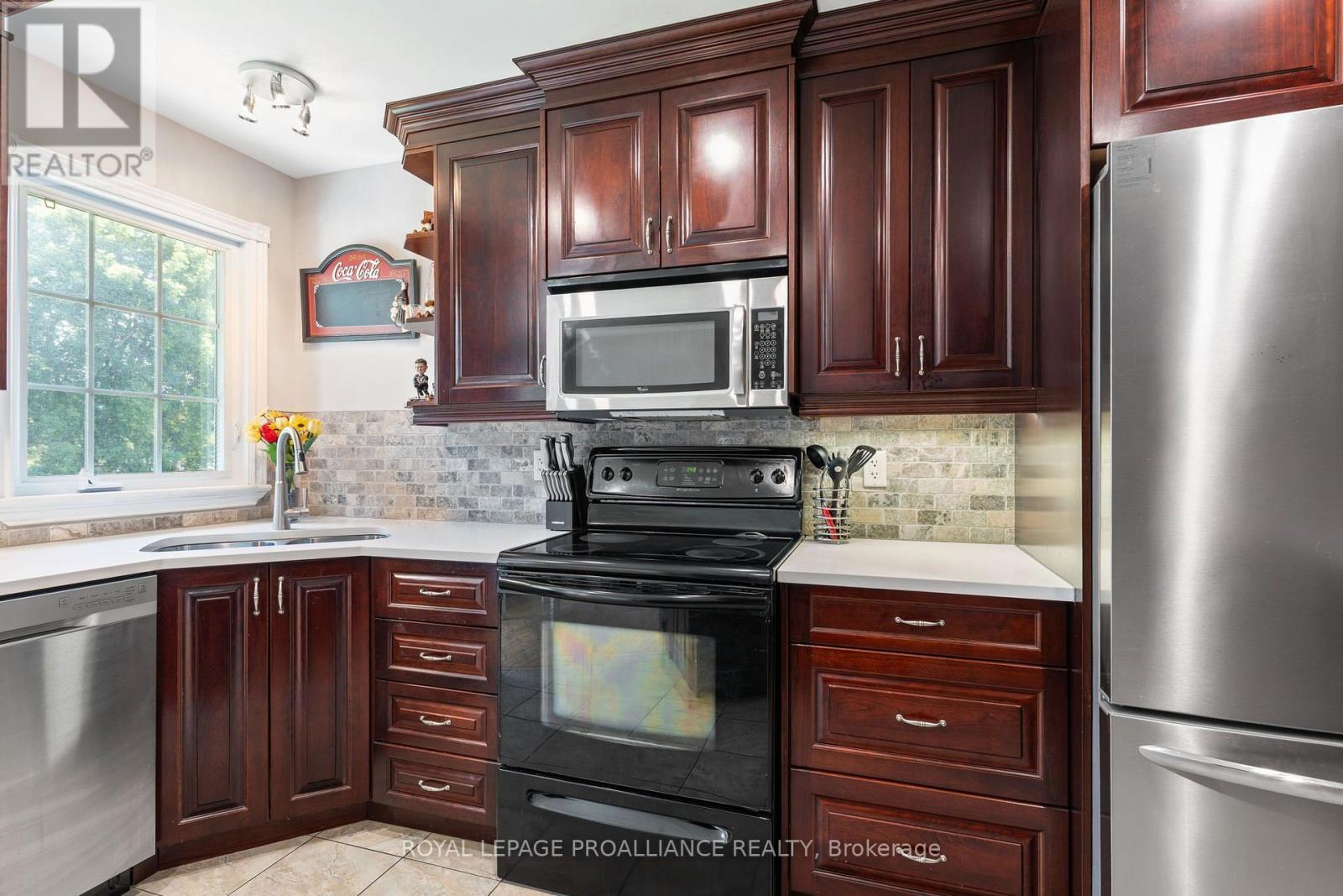7 Albert Street Property Photo 15