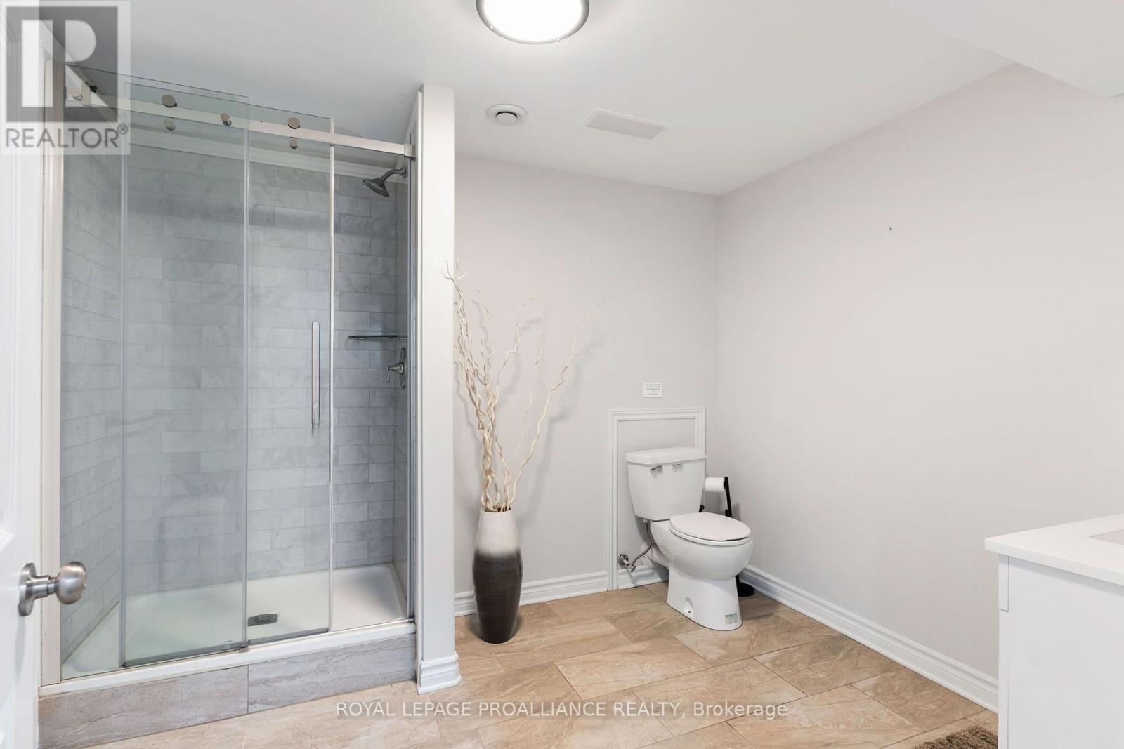 7 Albert Street Property Photo 34