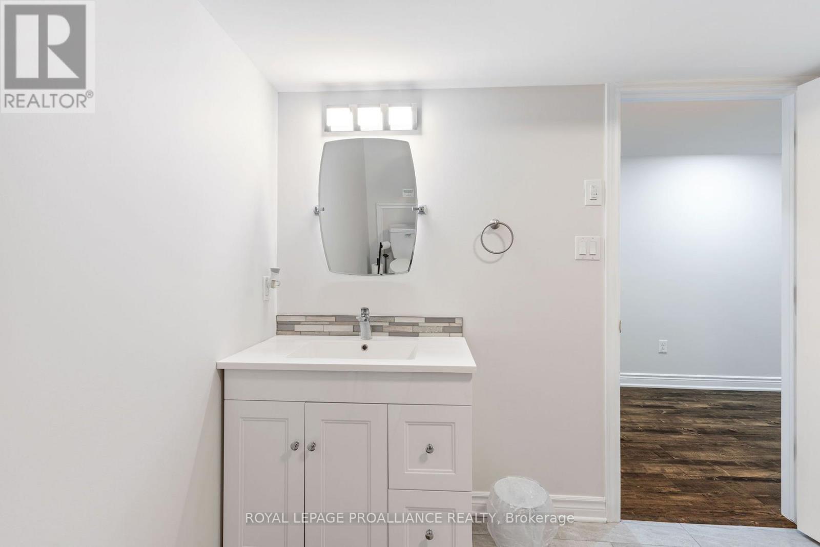 7 Albert Street Property Photo 35