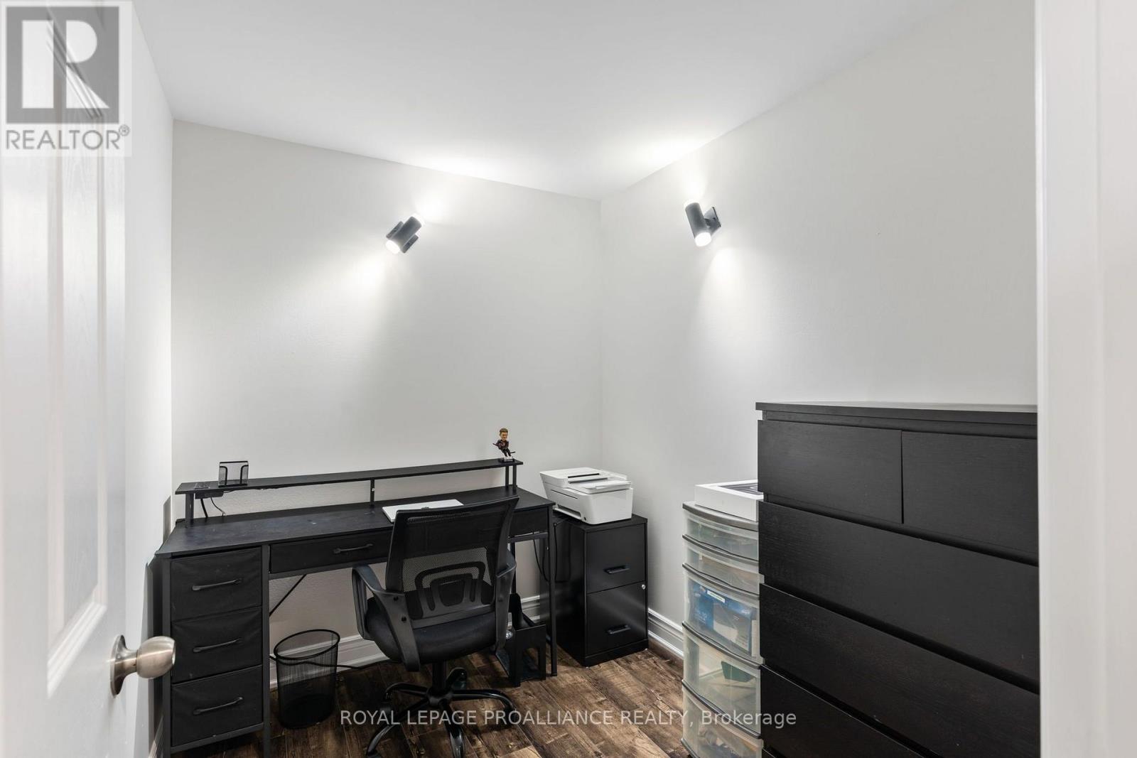 7 Albert Street Property Photo 39