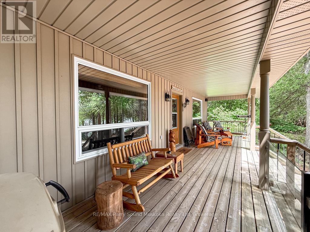 634 Wa Whitestone Lake Property Photo 5