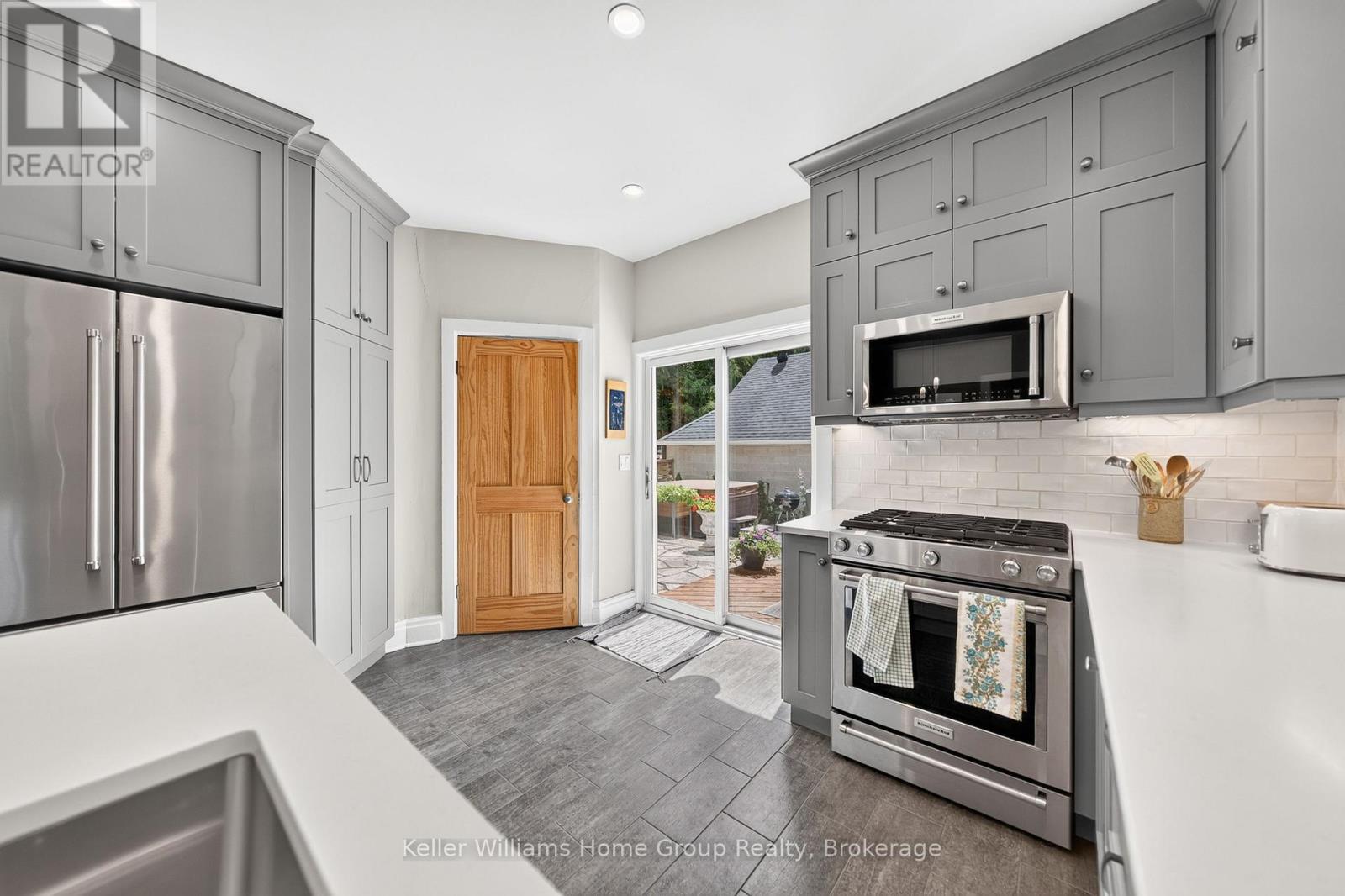 22 Sophia Street Property Photo 21
