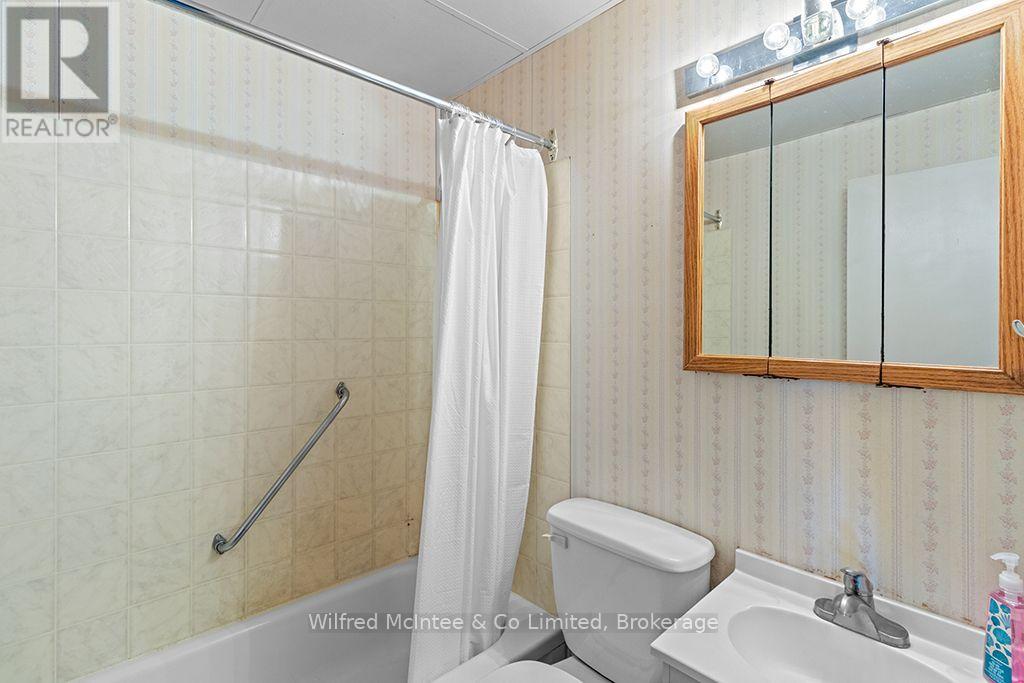 242287 Concession 16 Road Property Photo 21