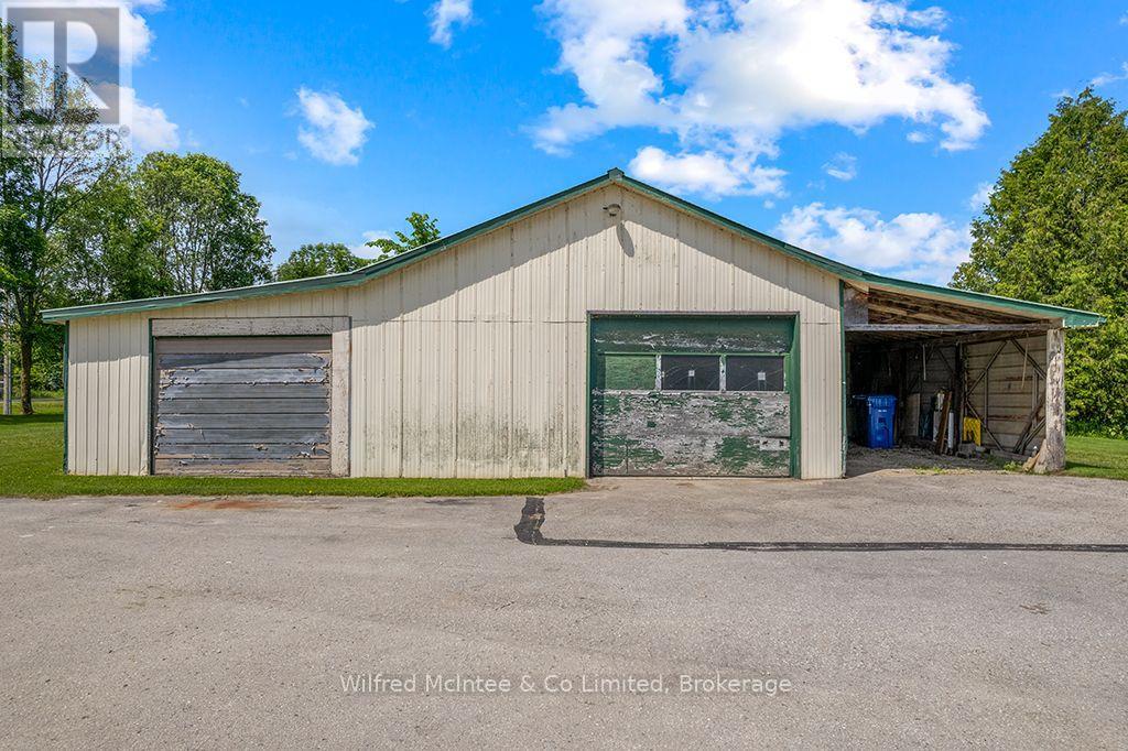 242287 Concession 16 Road Property Photo 37