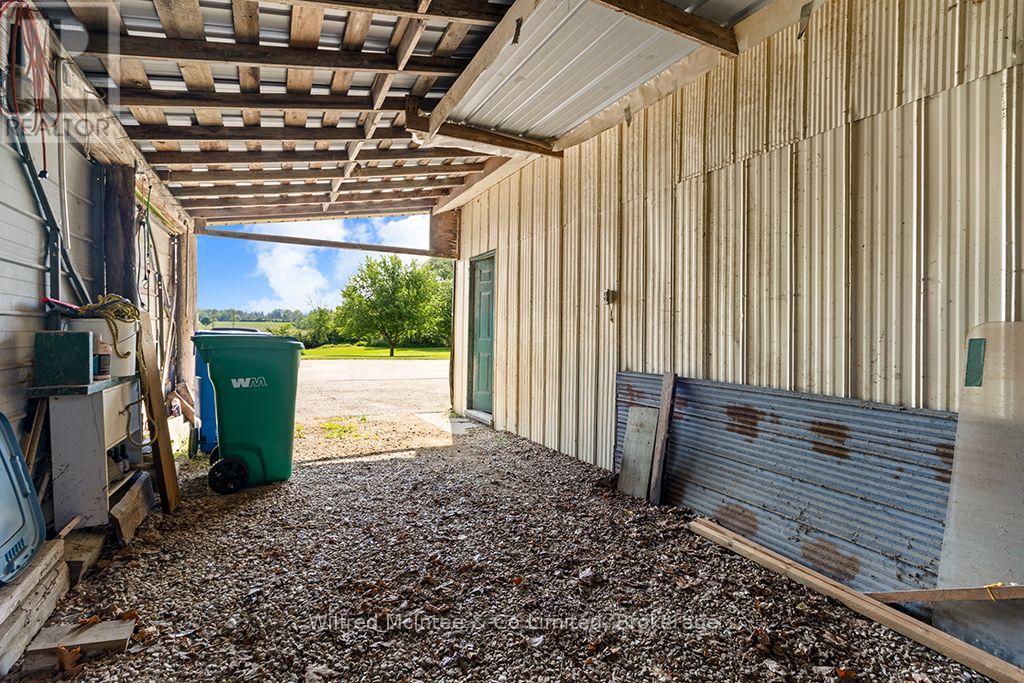 242287 Concession 16 Road Property Photo 39