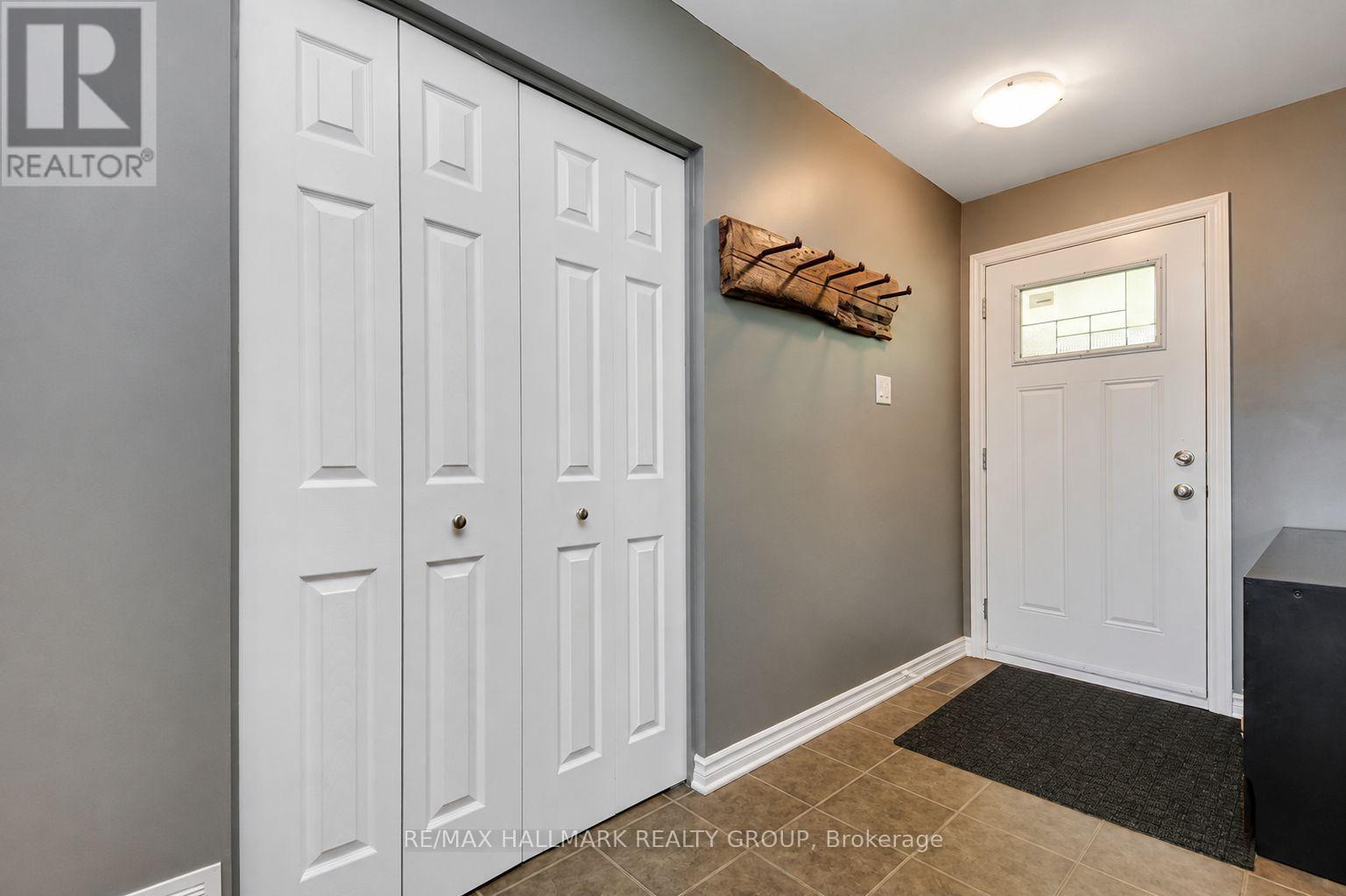 244 Kedey Street Property Photo 3