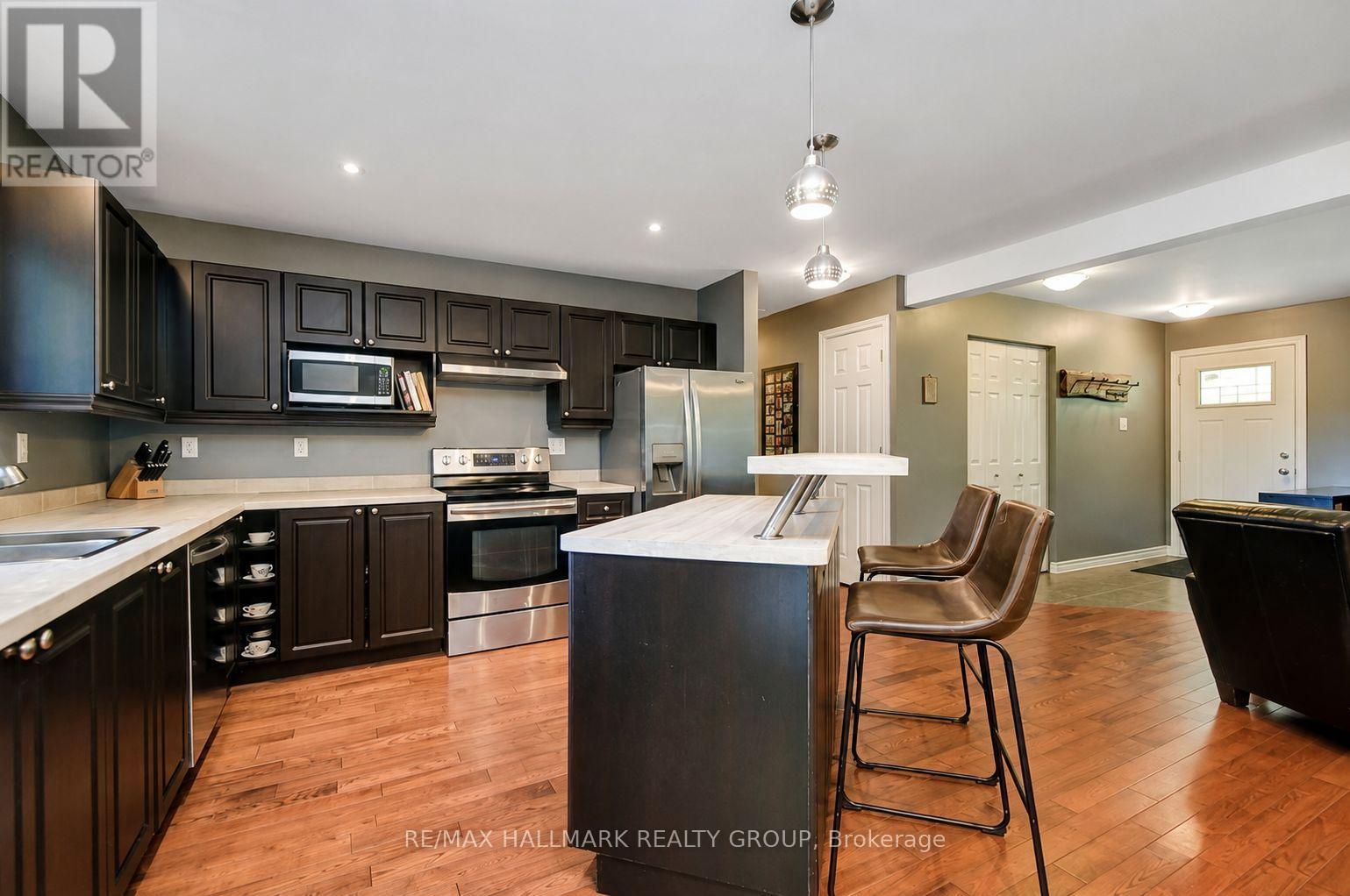 244 Kedey Street Property Photo 5