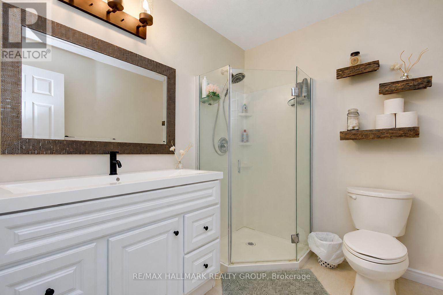 244 Kedey Street Property Photo 7