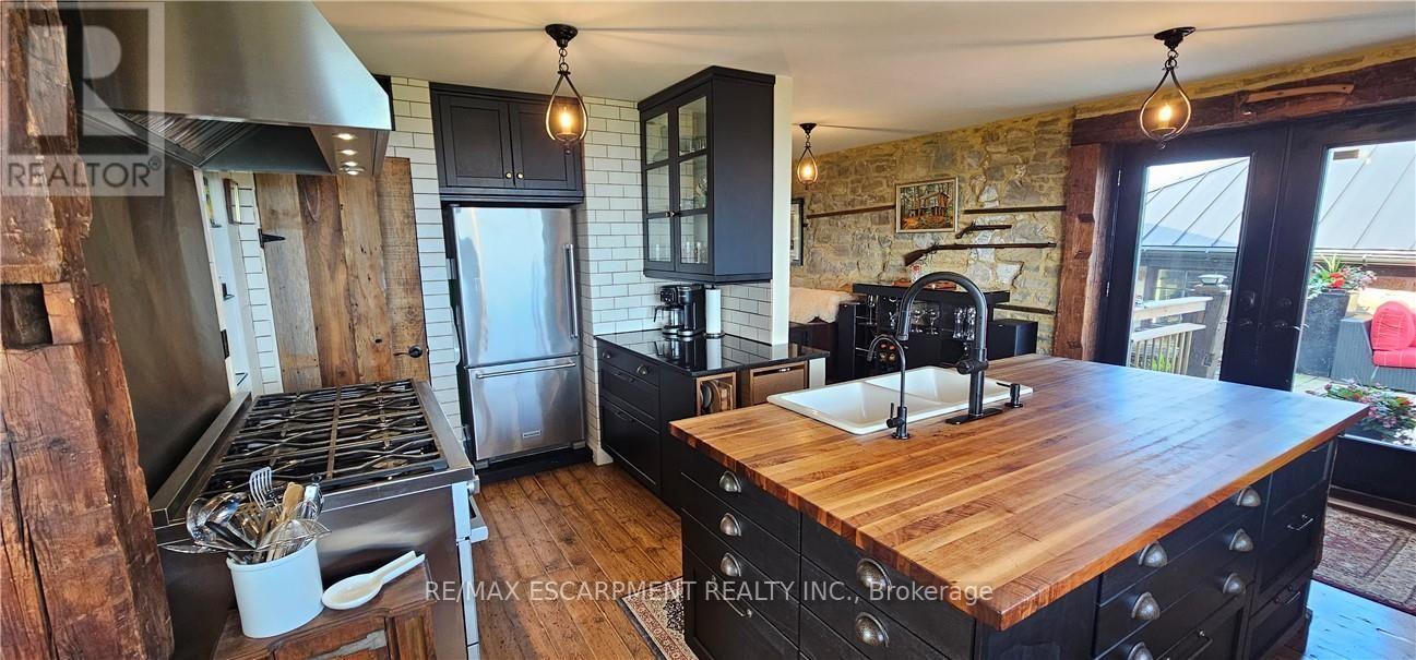665 Ridge Road Property Photo 39