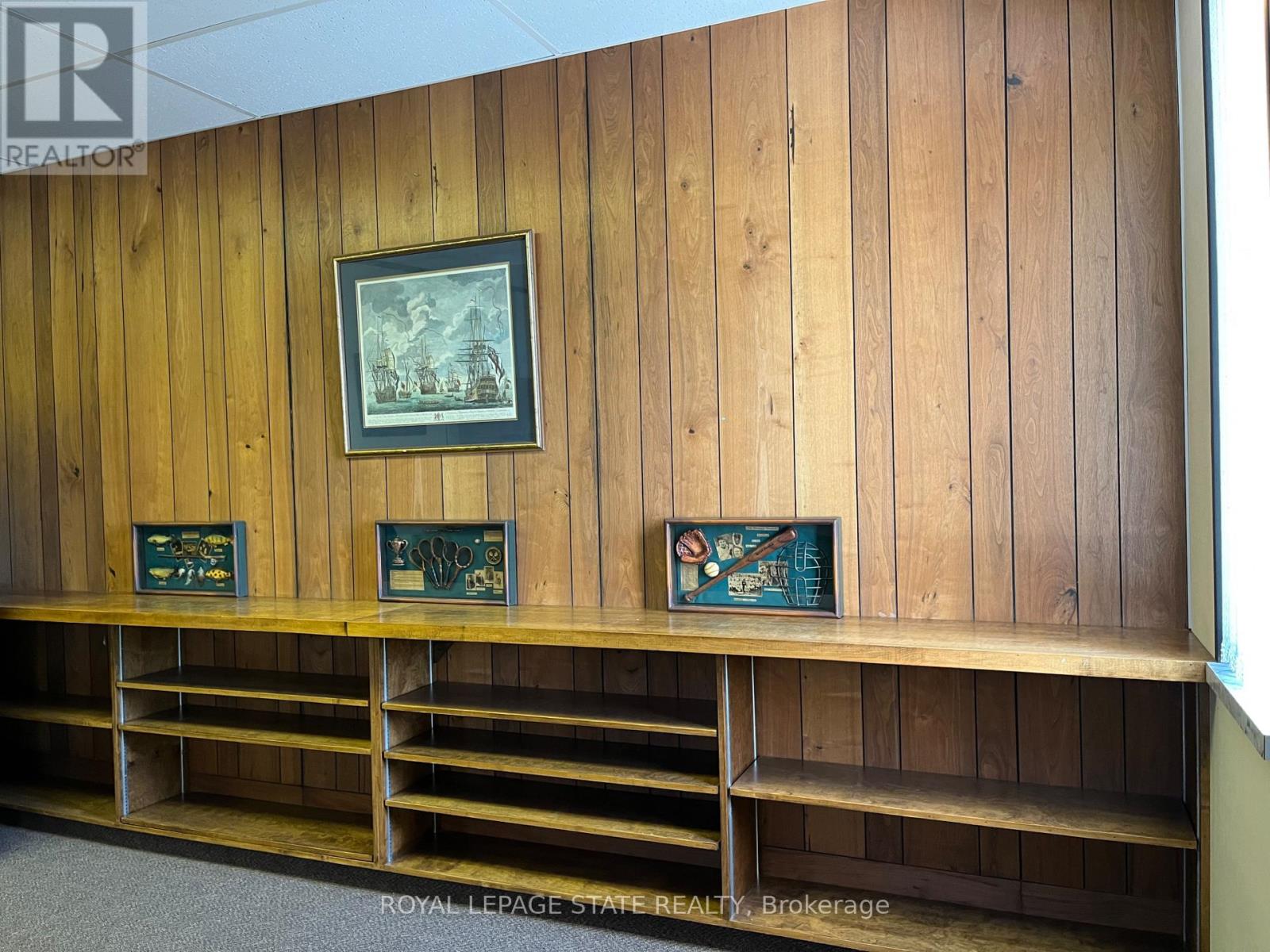 111 Broad Street E Property Photo 23